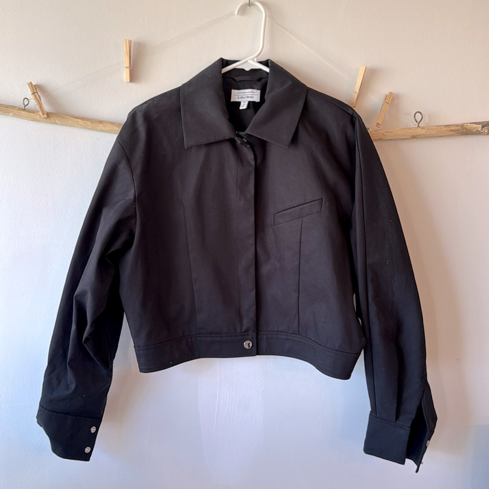 Black trucker cropped bomber jacket NWOT